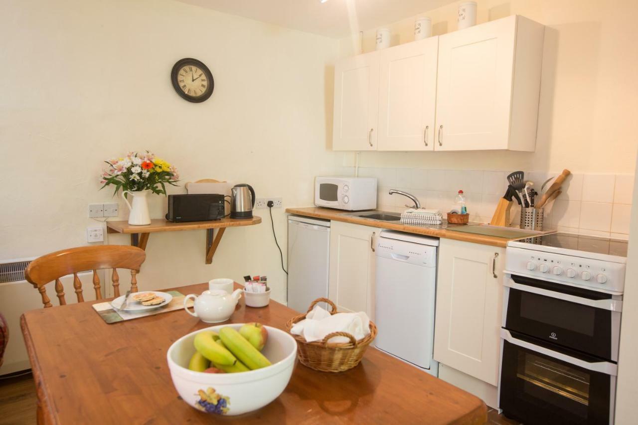 Cwm Connell Coastal Cottages Moylgrove ภายนอก รูปภาพ